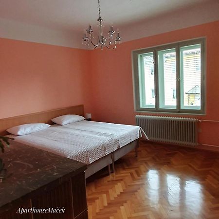 Aparthouse Macek Lejlighed Ljubljana Eksteriør billede