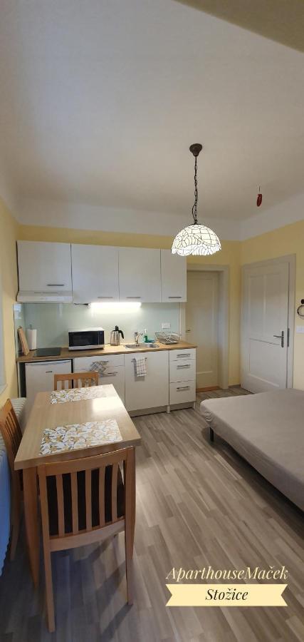 Aparthouse Macek Lejlighed Ljubljana Eksteriør billede